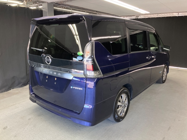 NISSAN SERENA 2018