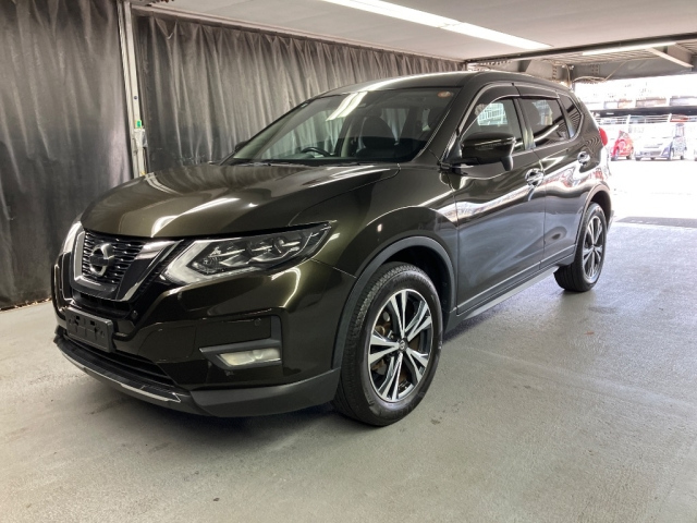 NISSAN X-TRAIL 2018