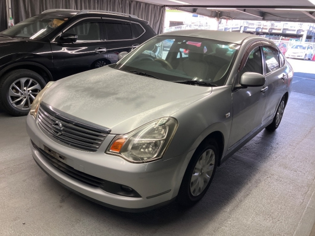 NISSAN SYLPHY 2011
