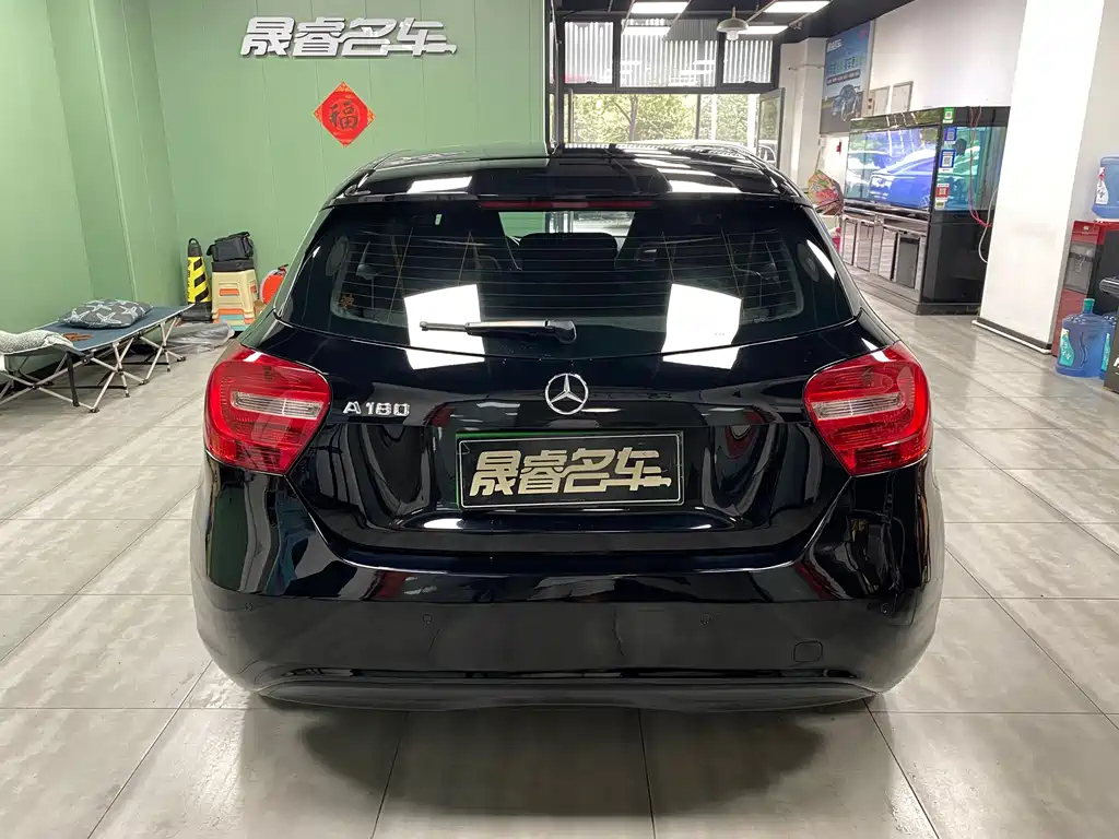 MERCEDES BENZ A-CLASS IMPORT 2013