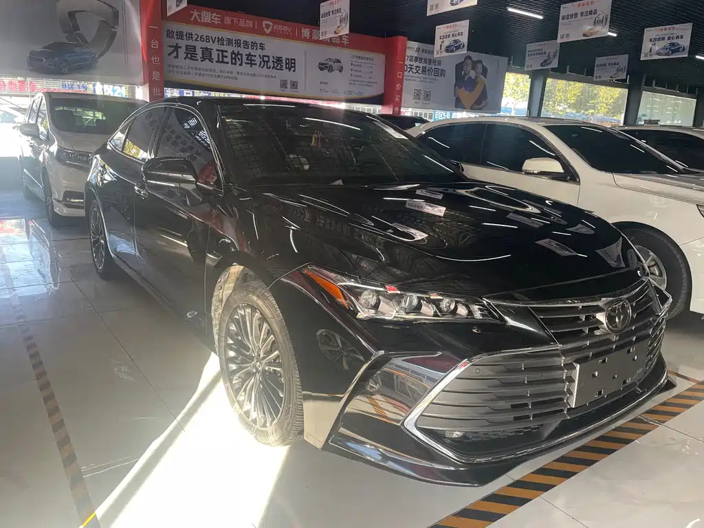TOYOTA AVALON 2021