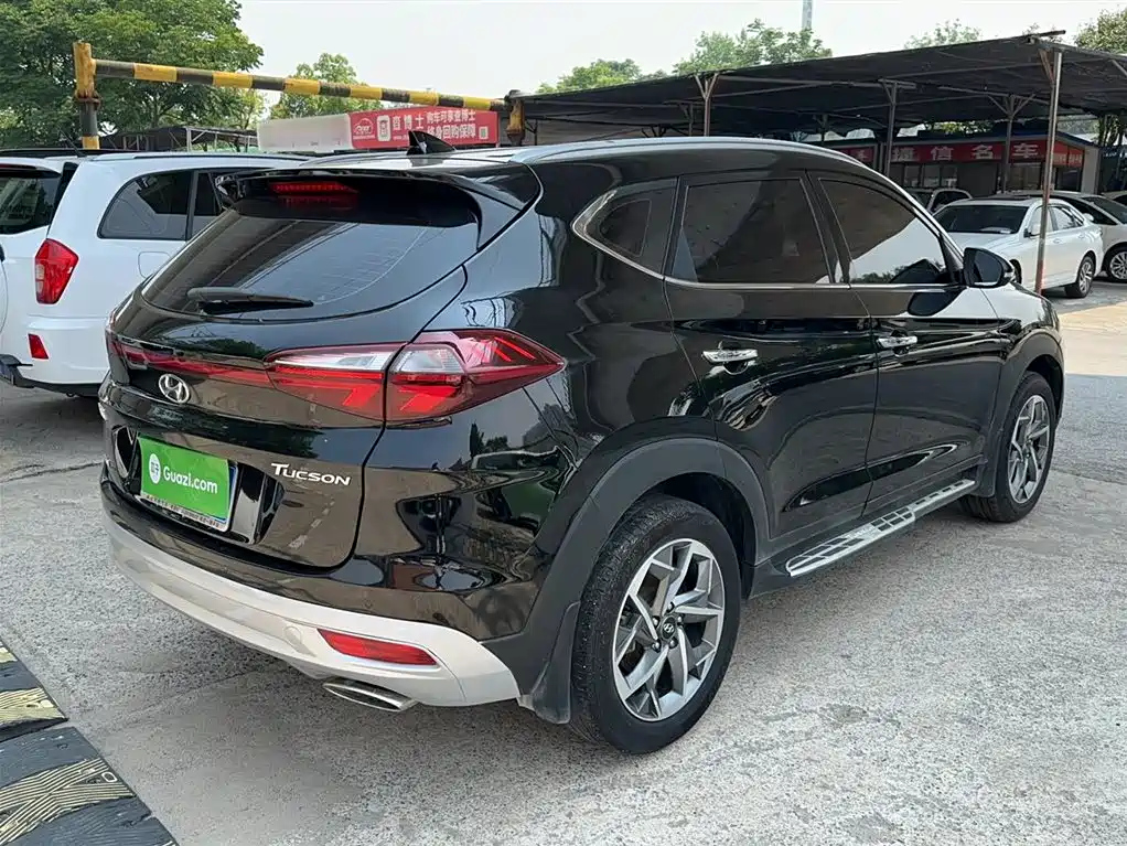 HYUNDAI TUCSON 2020