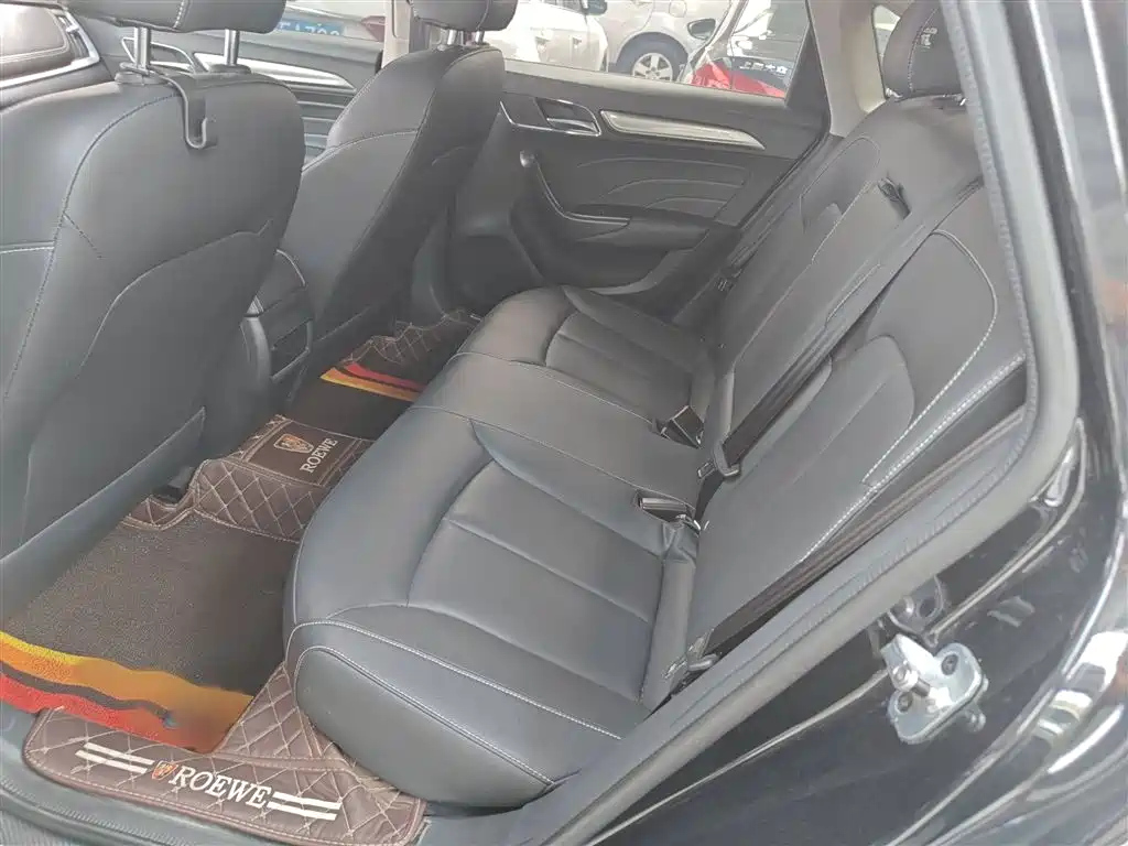 ROEWE I6 2020