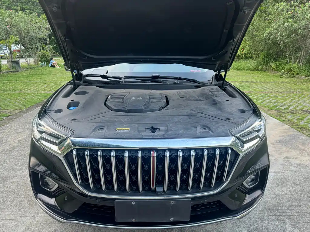 HONGQI HS5 2022
