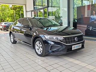 VOLKSWAGEN PASSAT 2022