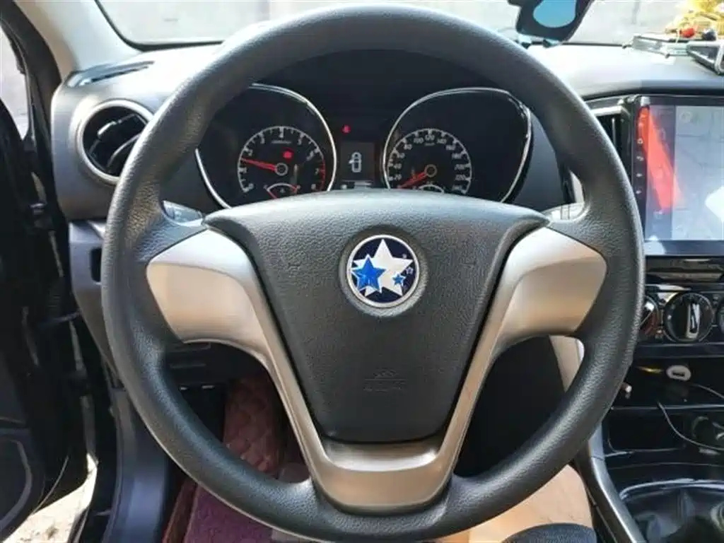 VENUCIA T70 2016