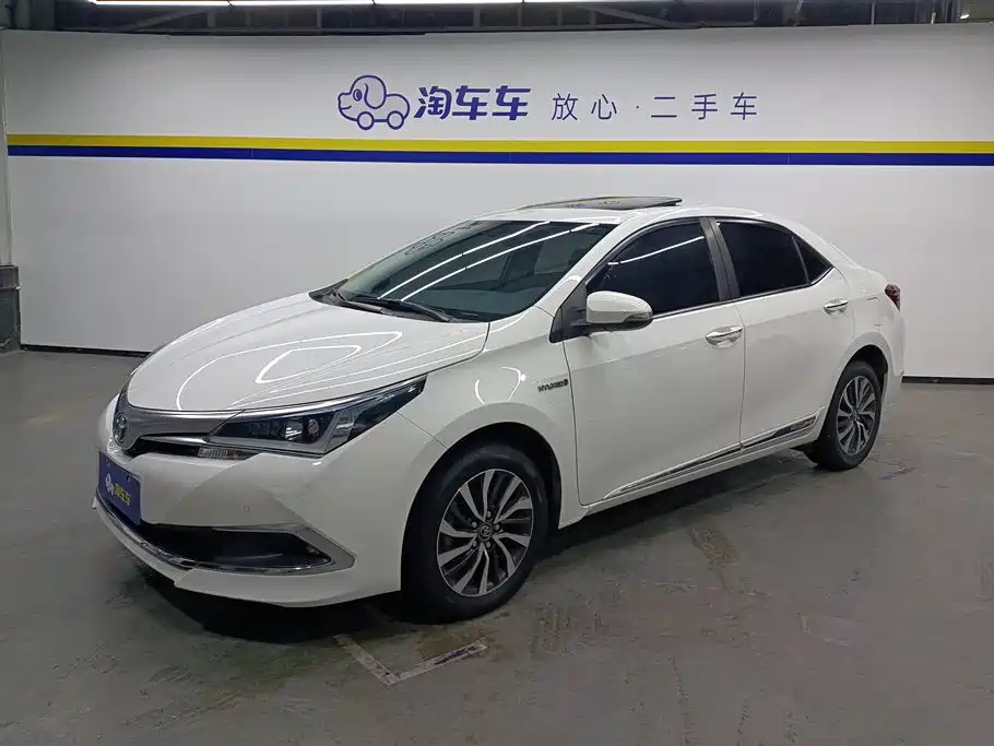 TOYOTA COROLLA 2017