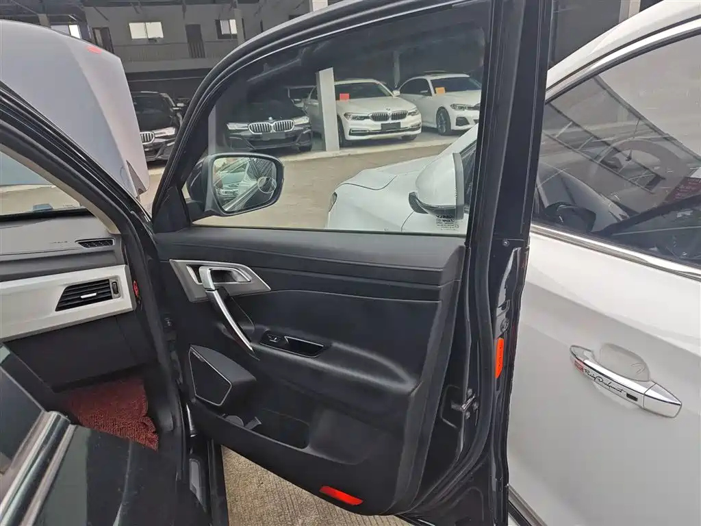 GEELY AUTO BOYUE 2016