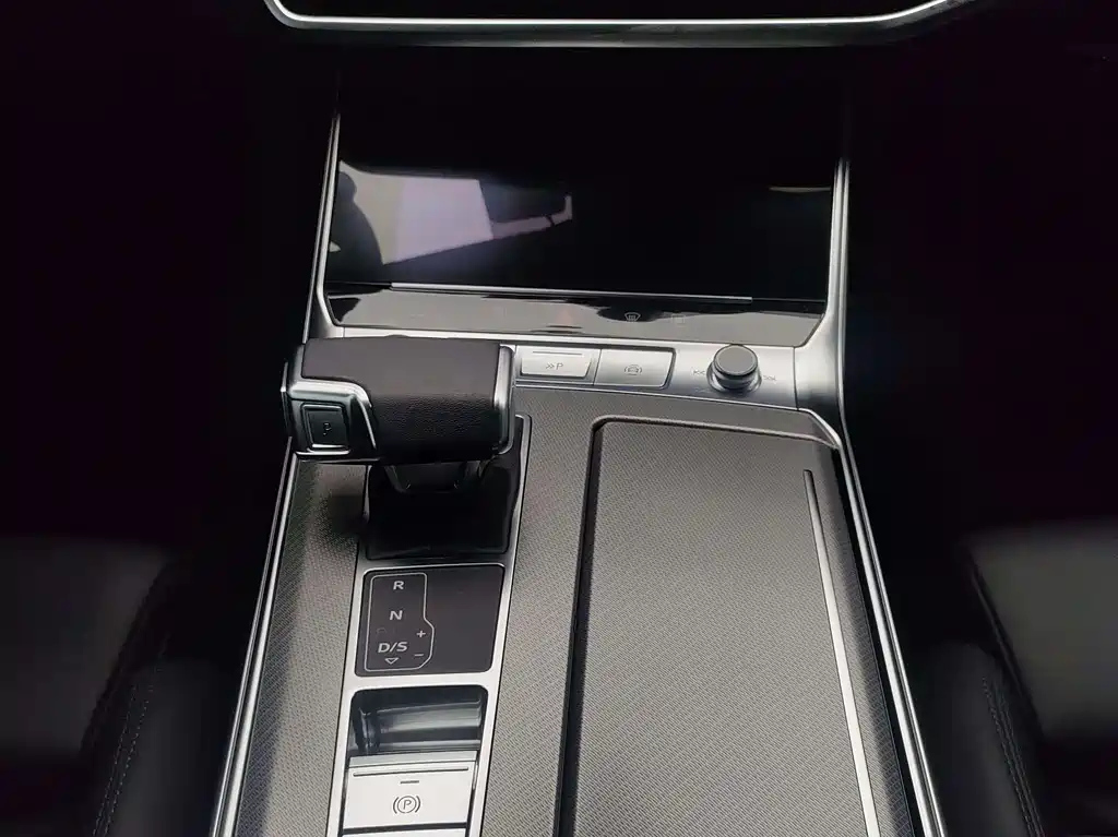 AUDI A7 2023