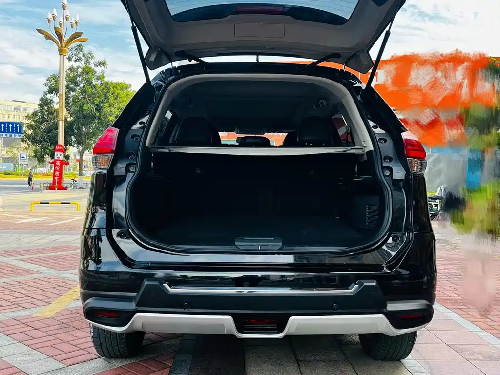 NISSAN X-TRAIL 2016