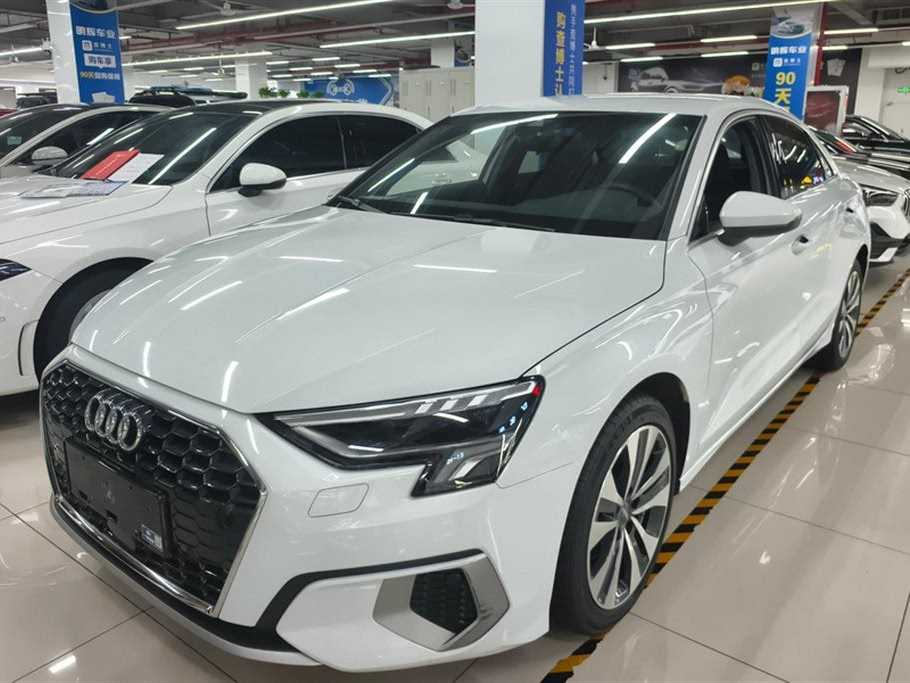 AUDI A3 2021