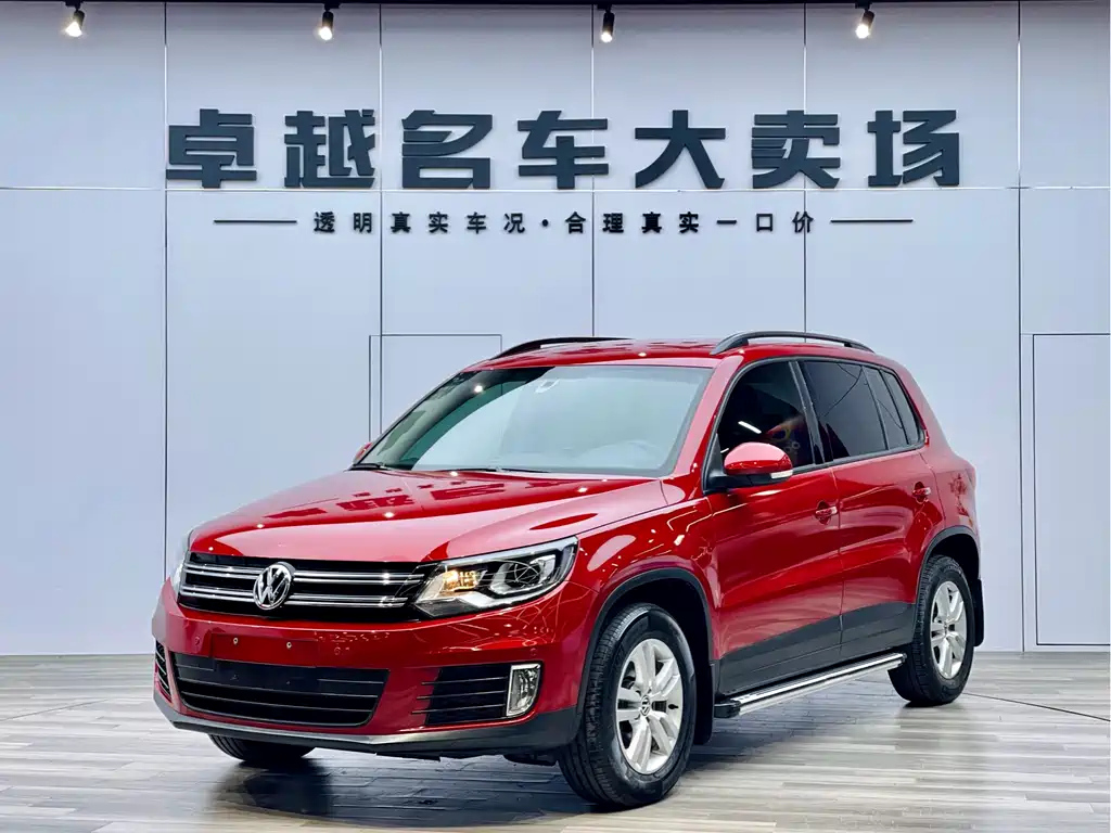 VOLKSWAGEN TIGUAN 2013