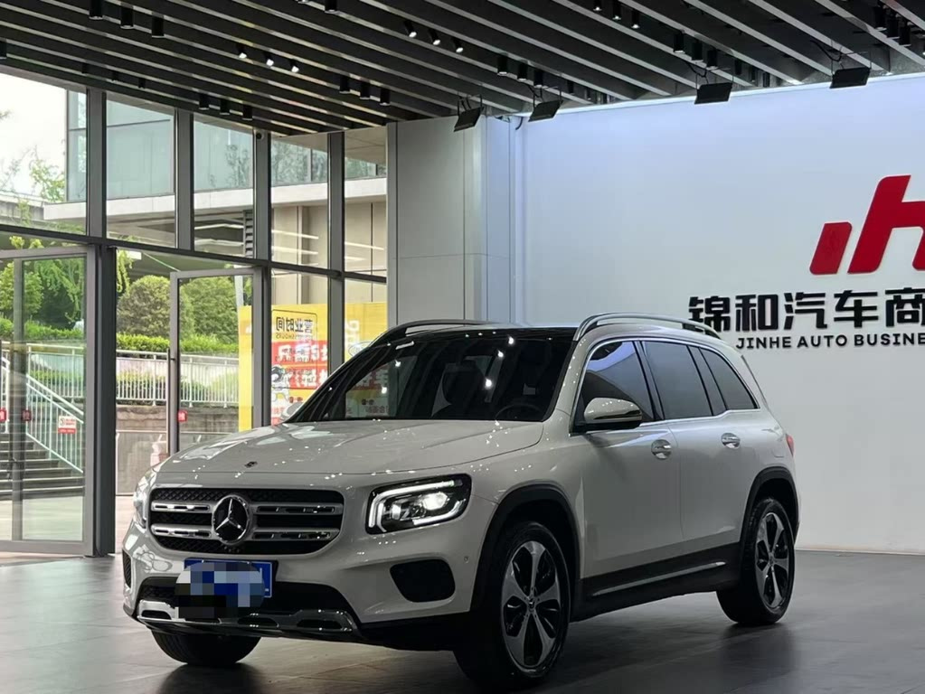 MERCEDES BENZ GLB 2023