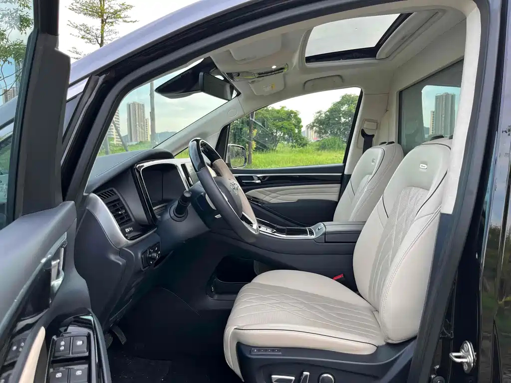 TRUMPCHI M8 2022