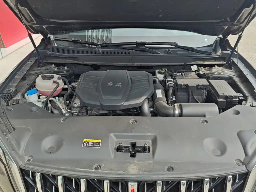 HONGQI HS5 2023