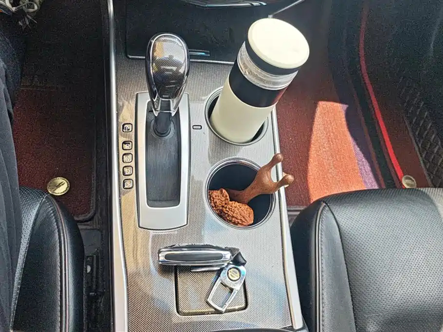 NISSAN TEANA 2014