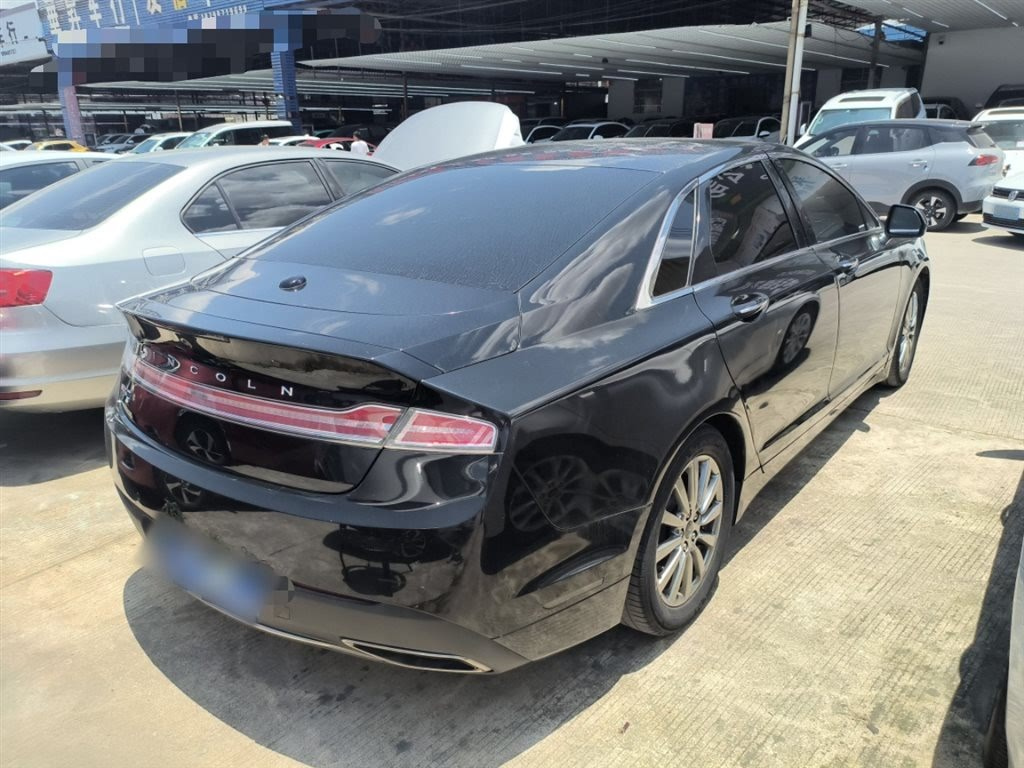 LINCOLN MKZ 2018