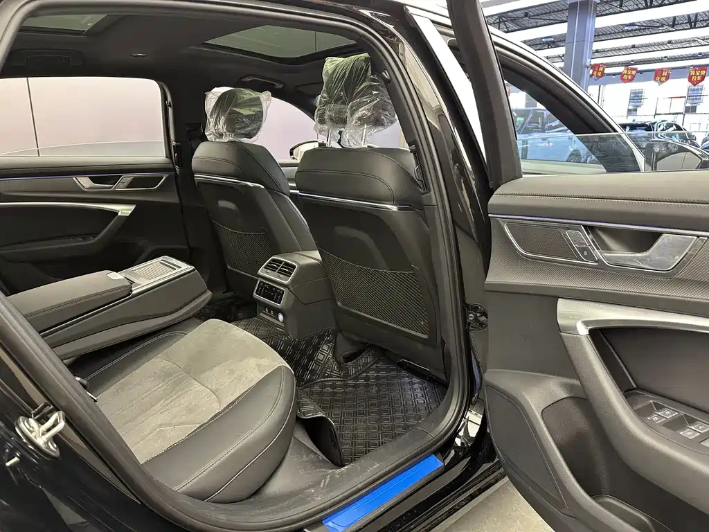 AUDI A6L 2024