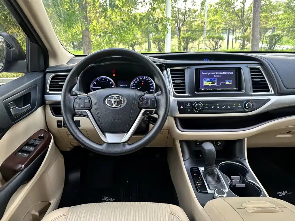 TOYOTA HIGHLANDER 2018