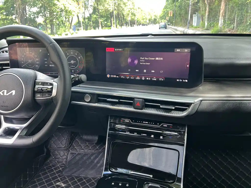 KIA K5 2021