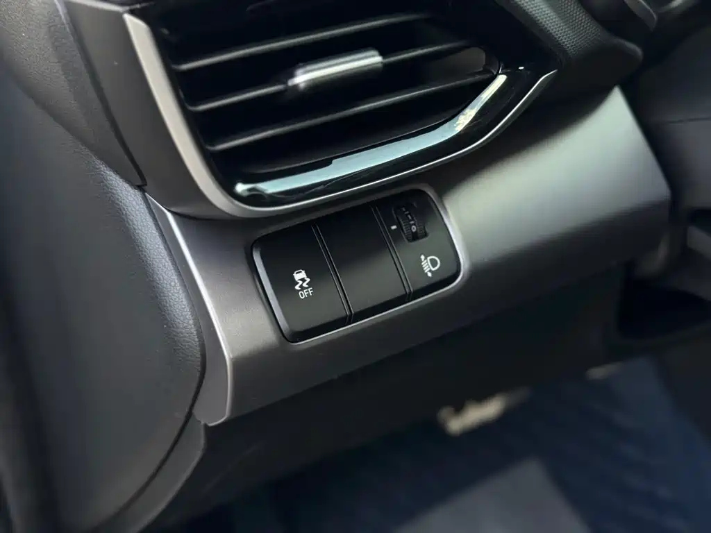 HYUNDAI LAFESTA 2019