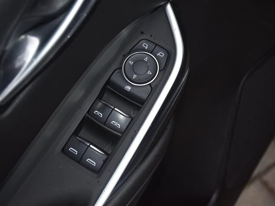 CADILLAC XT4 2021