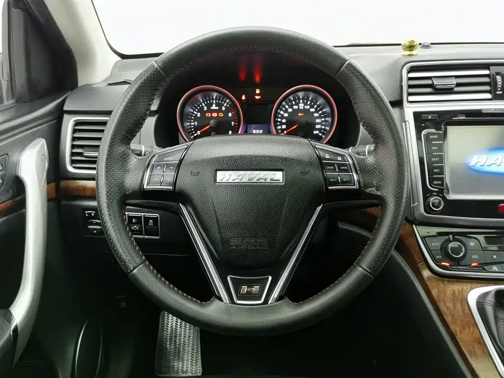 HAVAL H6 2015