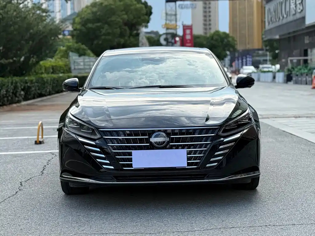 NISSAN TEANA 2022