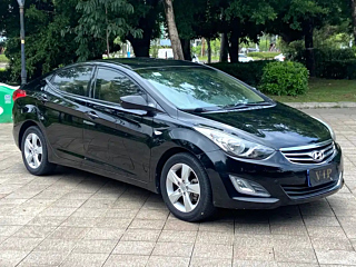 HYUNDAI ELANTRA 2012