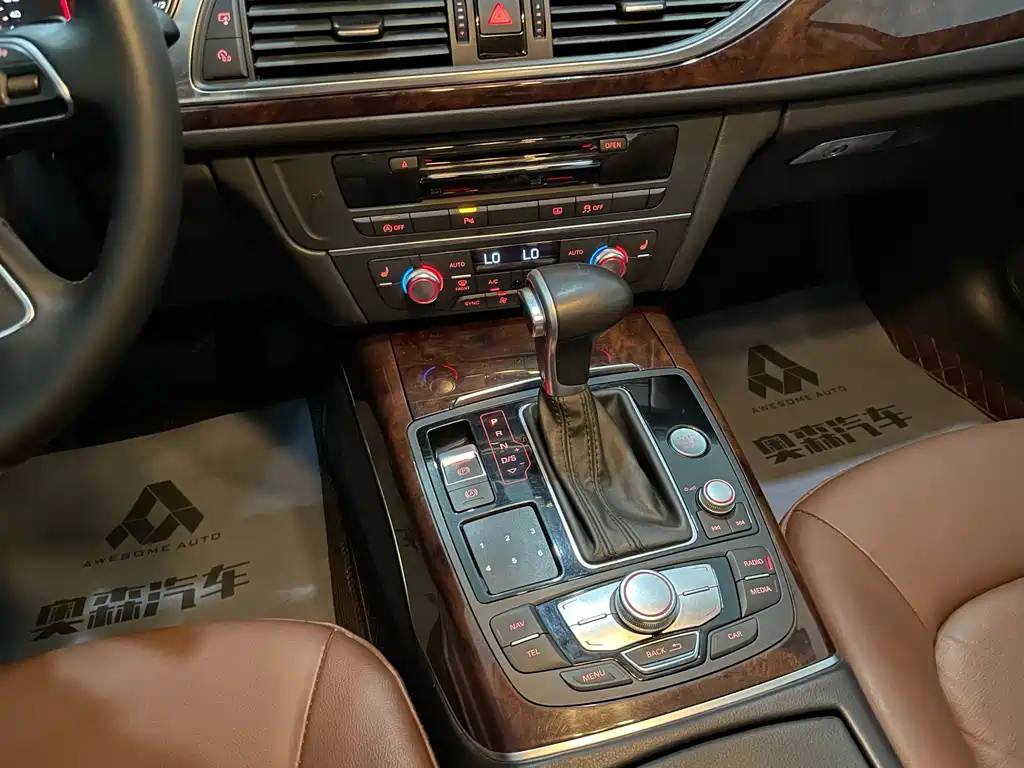 AUDI A6L 2015
