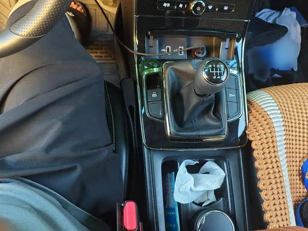 ROEWE RX5 2021