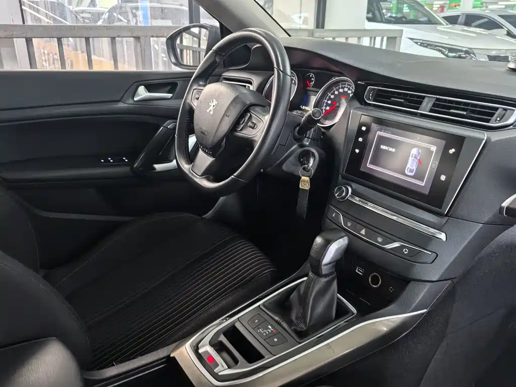 PEUGEOT 408 2016