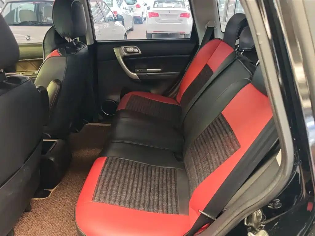HAVAL H6 2015