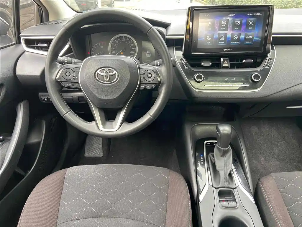 TOYOTA COROLLA 2020