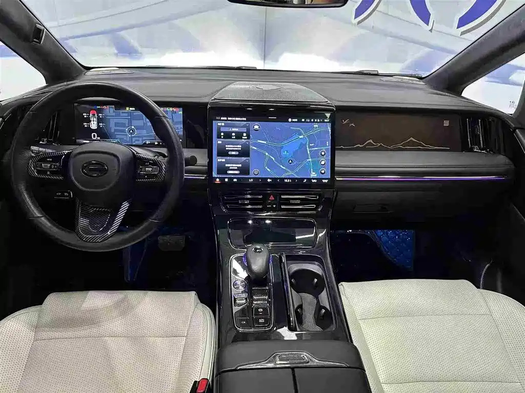 TRUMPCHI M8 2023