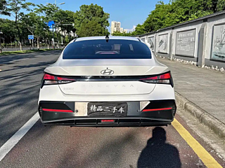 HYUNDAI ELANTRA  2023