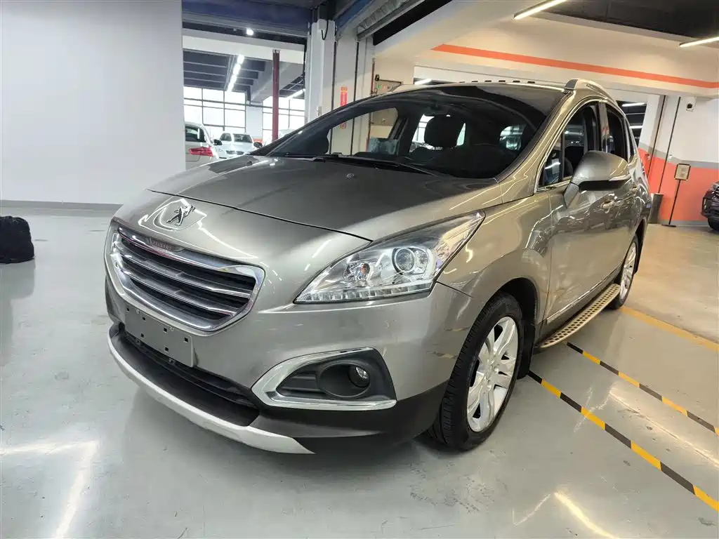 PEUGEOT 3008 2015