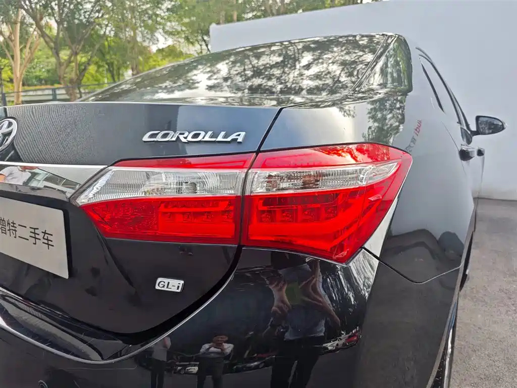 TOYOTA COROLLA 2014