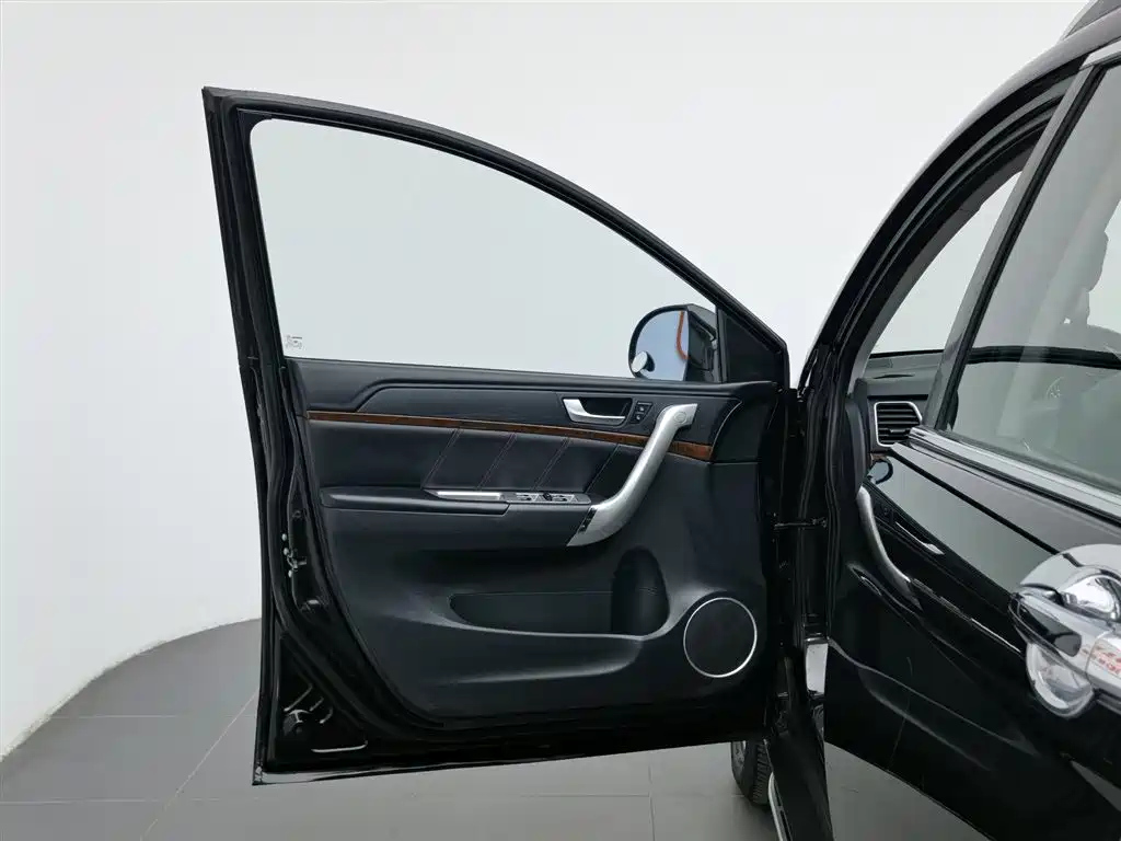 HAVAL H6 2015