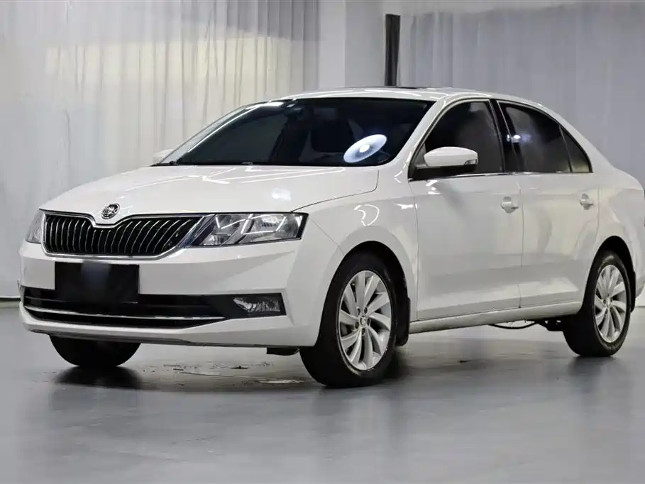 SKODA RAPID 2018