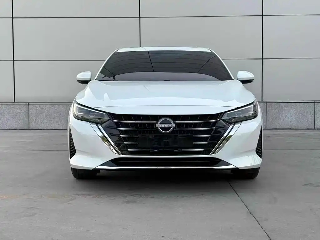NISSAN SYLPHY 2025