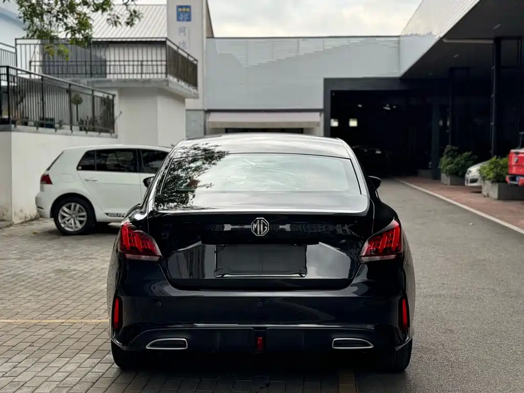 MG MG5 2021