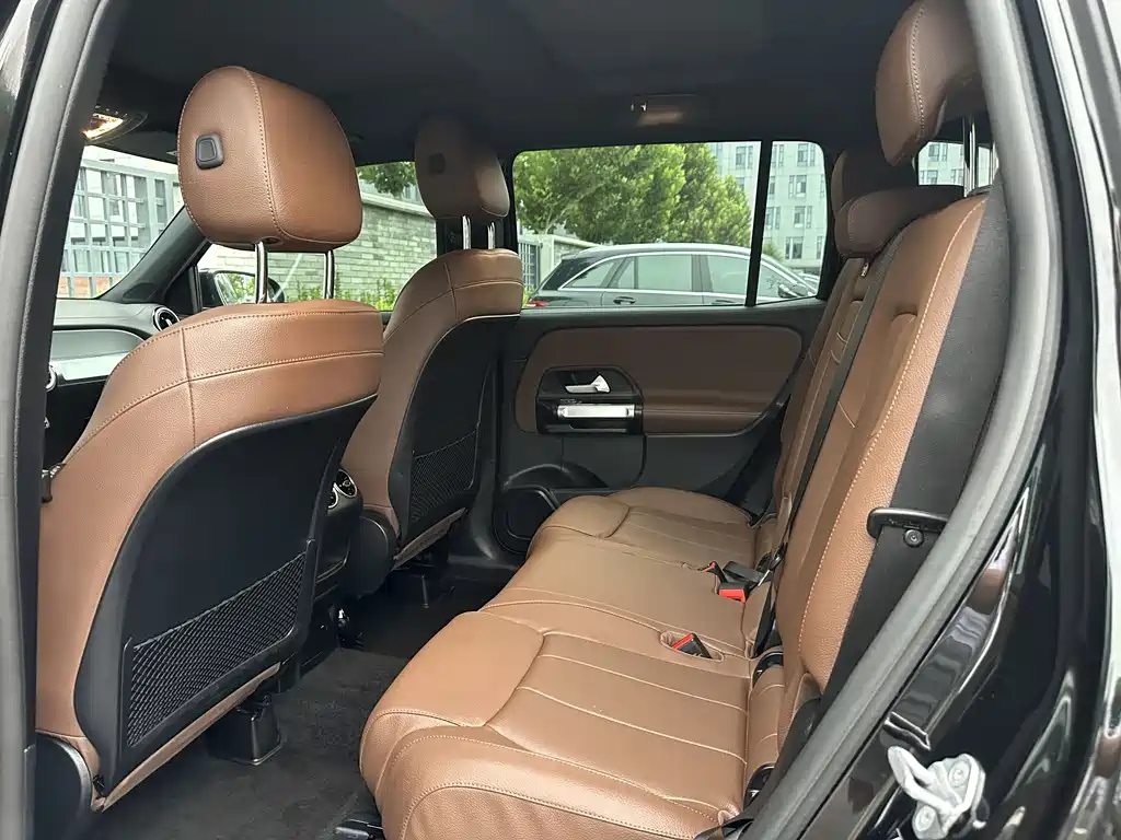 MERCEDES BENZ GLB 2022