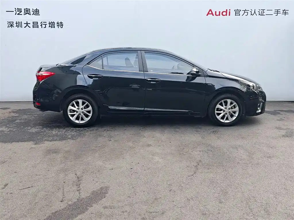 TOYOTA COROLLA 2014
