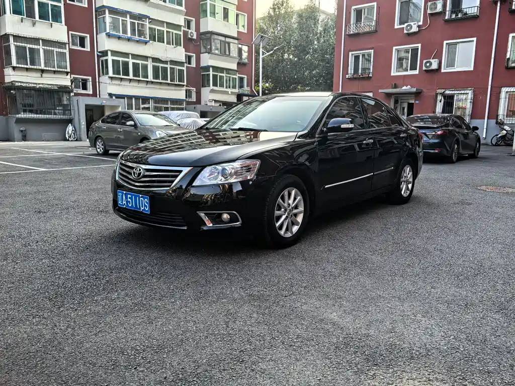 TOYOTA CAMRY 2010
