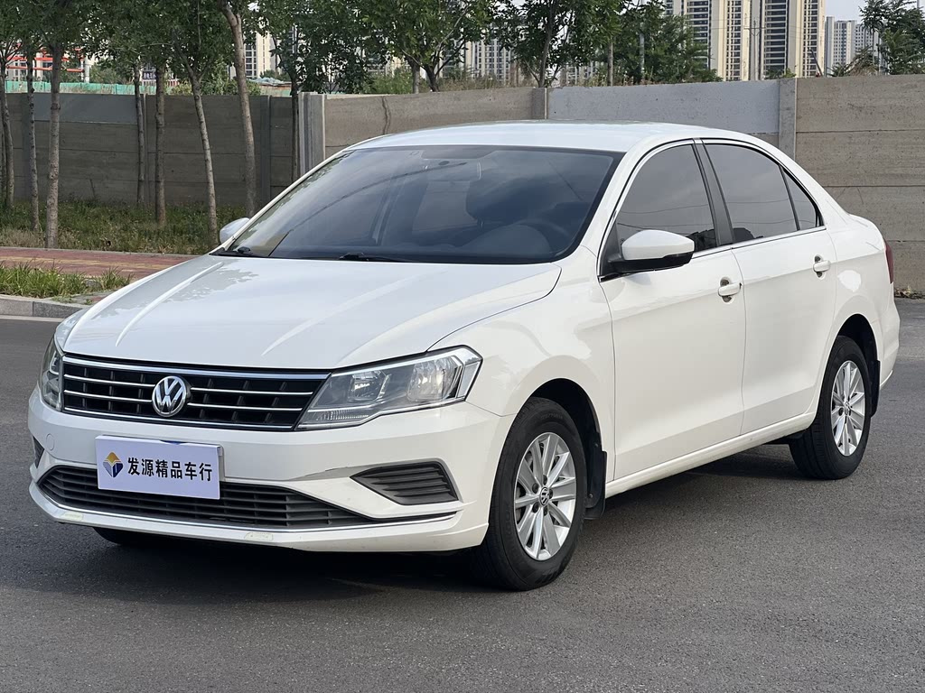 VOLKSWAGEN JETTA 2017