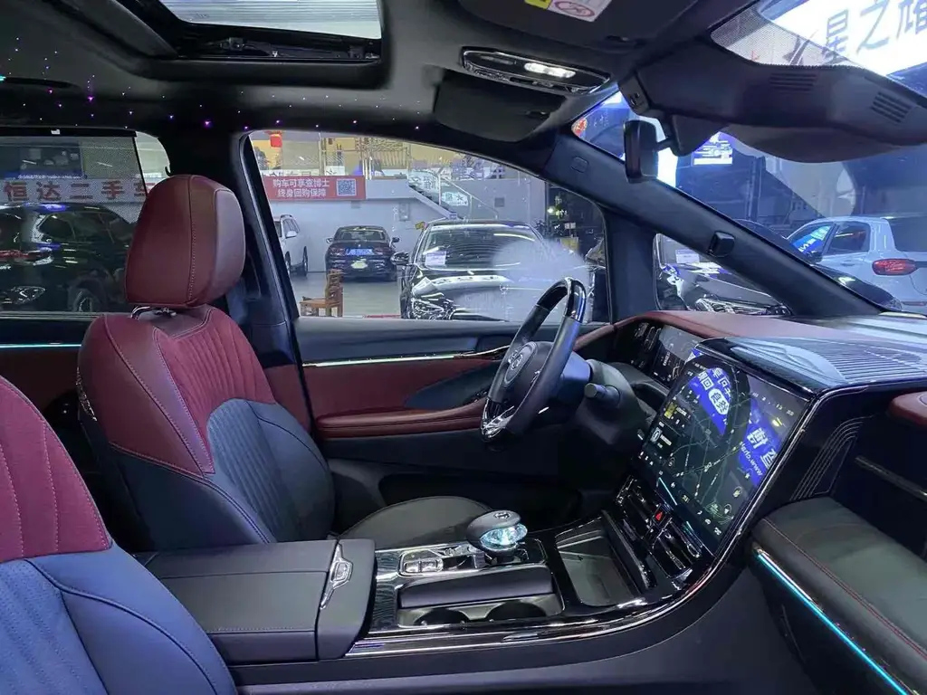 TRUMPCHI M8 2023