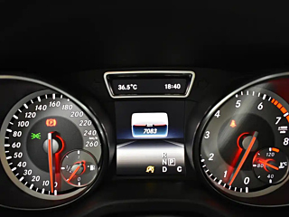 MERCEDES BENZ GLA 2016 YEAR GLA 220 4MATIC LUXURY 2016