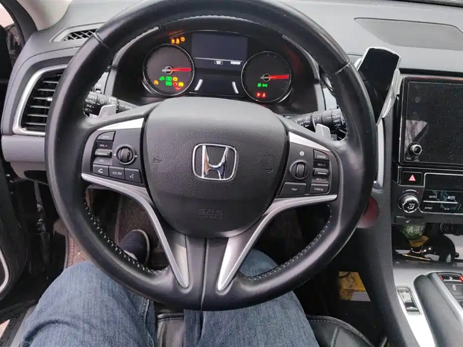HONDA AVANCIER 2020