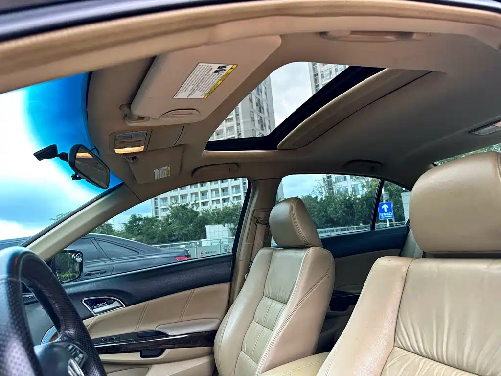 HONDA ACCORD 2010